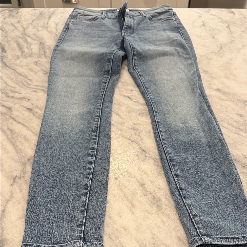 MOTHER Light Blue Ankle Crop Jeans